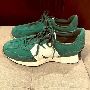 New Balance 327 - Green